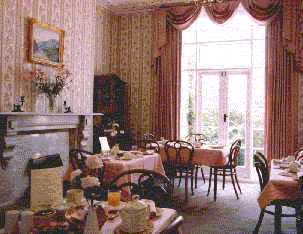 Glenveagh Town House 13 kb