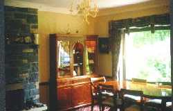 The elegant guest's sitting room 9.2 kb